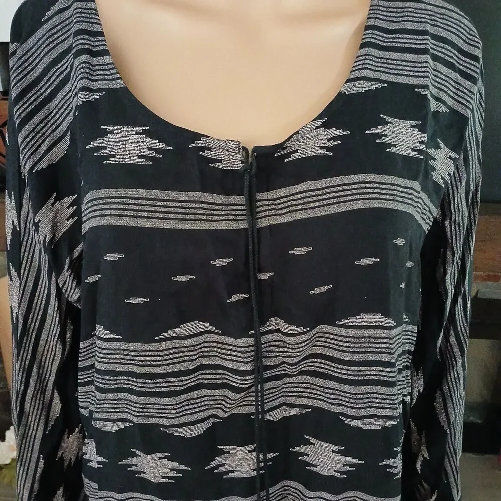 Old Navy Tunic Top Blouse Women's MEDIUM Long Sleeve Lightweight Aztec Casual - Picture 4 of 9